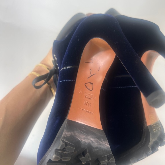 Alaia Paris Royal Blue Velvet Tie Up Stilletto Booties NEW beautiful condition - Picture 6 of 13